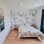 Chaleureux Avec Wifi Et Grand Jardin, Pres De Disneyland - Fr-1-532-22 Viels-Maisons