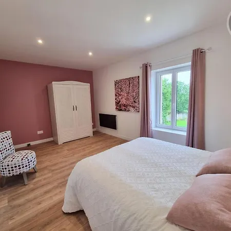 Nyaraló Chaleureux Avec Wifi Et Grand Jardin, Pres De Disneyland - Fr-1-532-22 *