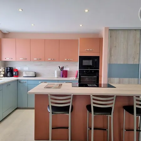 Chaleureux Avec Wifi Et Grand Jardin, Pres De Disneyland - Fr-1-532-22 Nyaraló