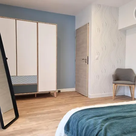 Chaleureux Avec Wifi Et Grand Jardin, Pres De Disneyland - Fr-1-532-22 Nyaraló Viels-Maisons