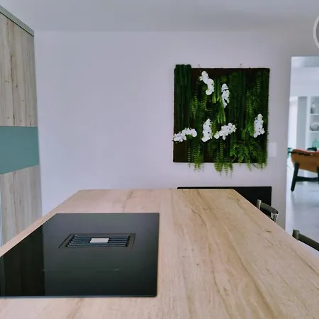 Nyaraló Chaleureux Avec Wifi Et Grand Jardin, Pres De Disneyland - Fr-1-532-22